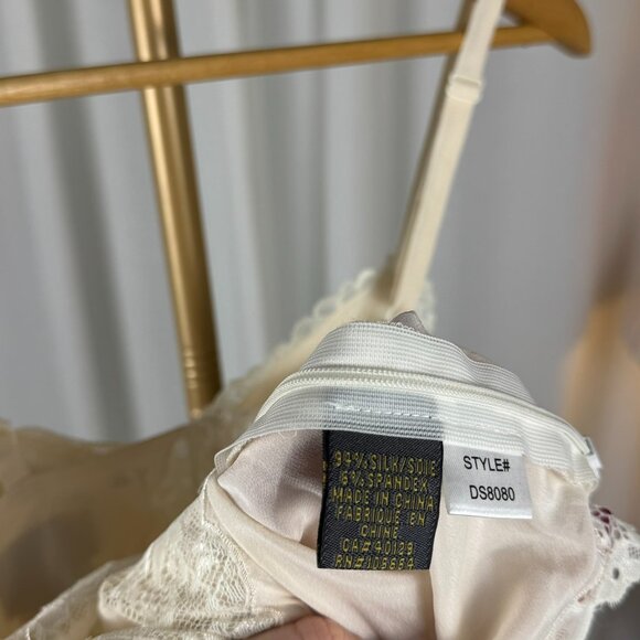 Vintage Y2K Debbie Shuchat Silk Lace Beaded Camisole sz 8 - Picture 4 of 10